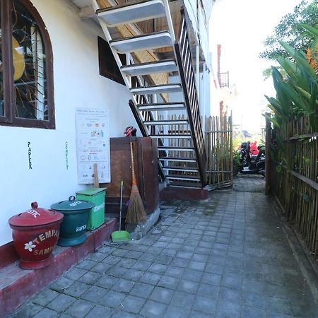 Hotel Kris Kos Canggu Zewnętrze zdjęcie